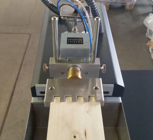 Pizzi 9033 – Stationary Glue-Spreading Machine